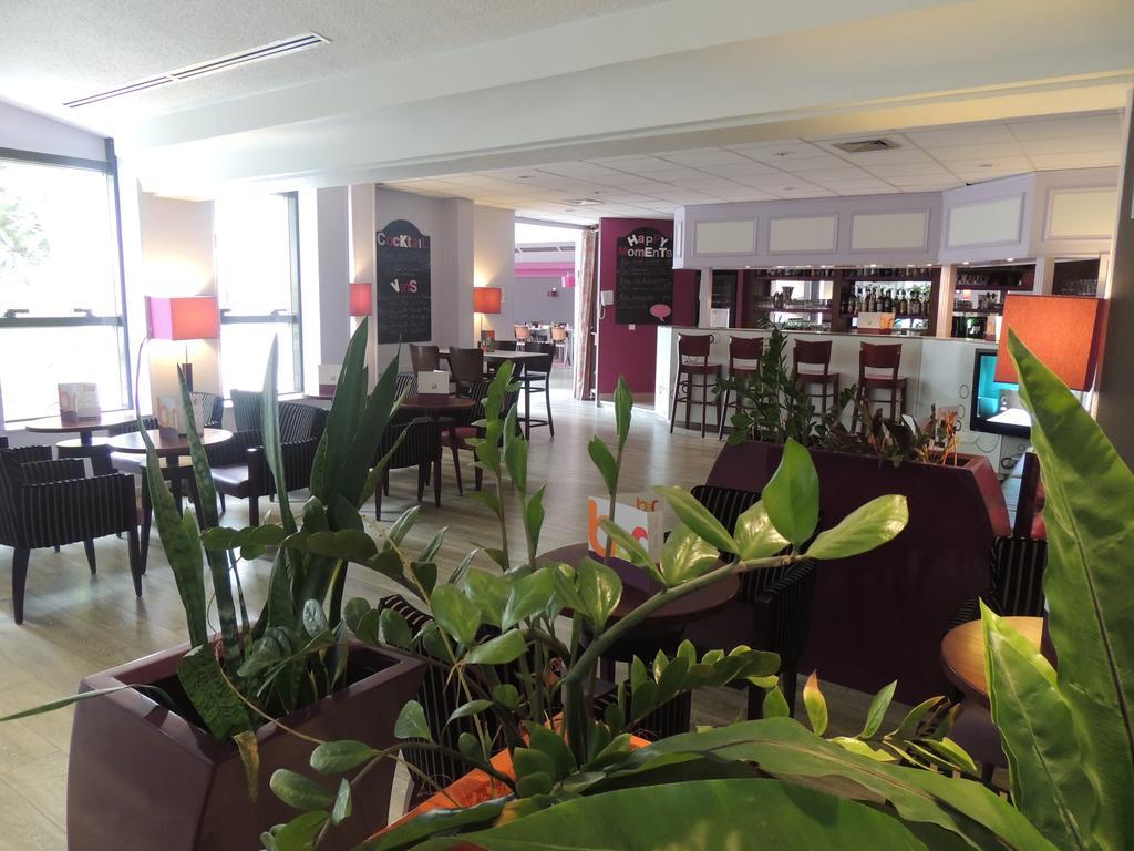 Hotel ibis Styles Melun Rubelles Exterior foto